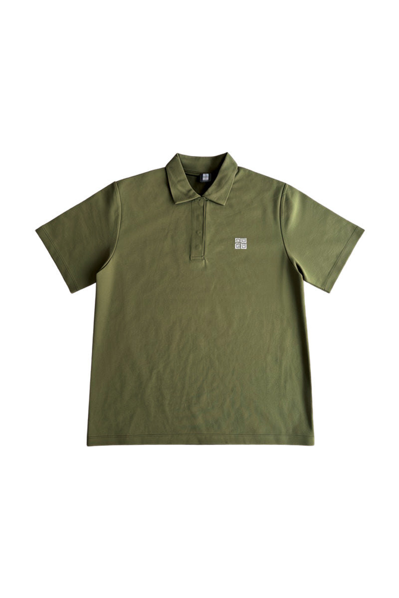 NUCUビンゴ襟付きTシャツ カーキ 前面