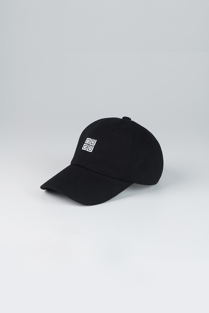 NUCUボールキャップ(ロゴver.) ブラック 斜め